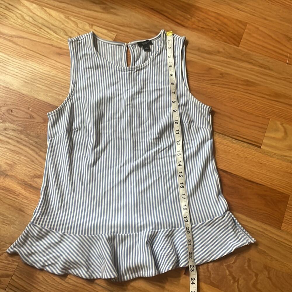 Ann Taylor factory striped peplum sleeveless top size medium - Picture 5 of 7